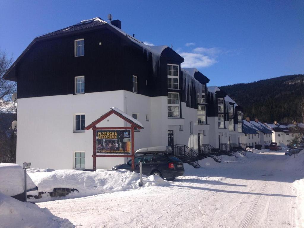 Apartments Monika Spindleruv Mlyn Exterior photo